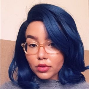 Meet your Posher, Netia